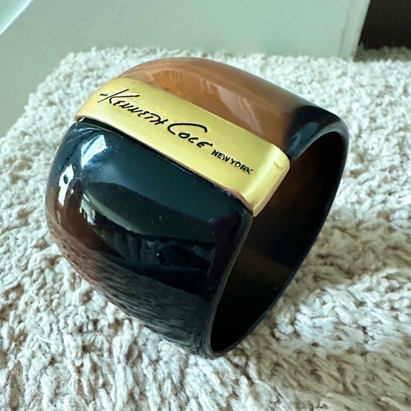 Kenneth Cole Wide Bangle Bracelet - Picture 2 of 3